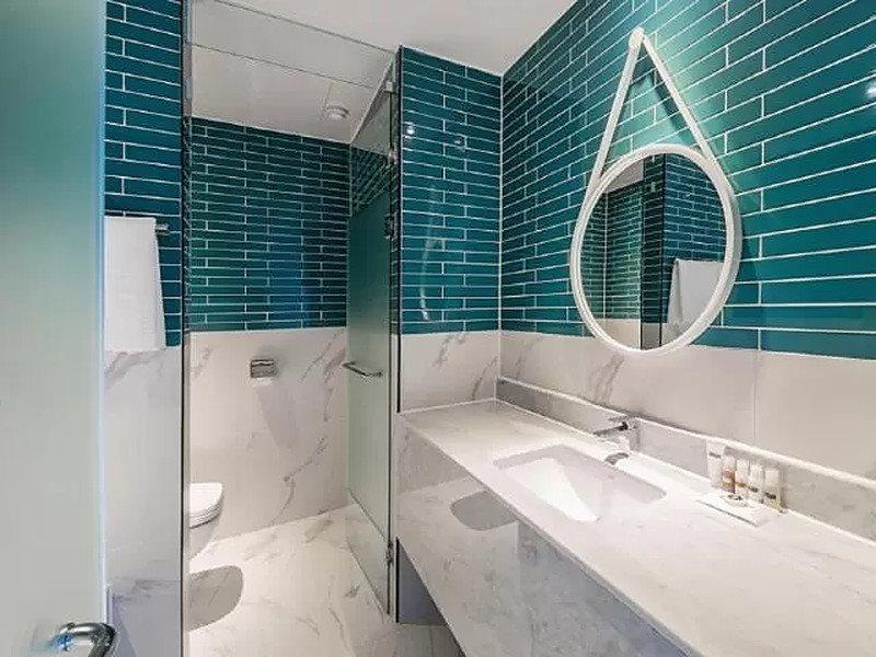 Brown Dot Hotel Чінджу Екстер'єр фото